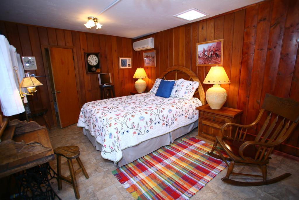 Sam Hughes Inn B&B Tucson Exteriör bild