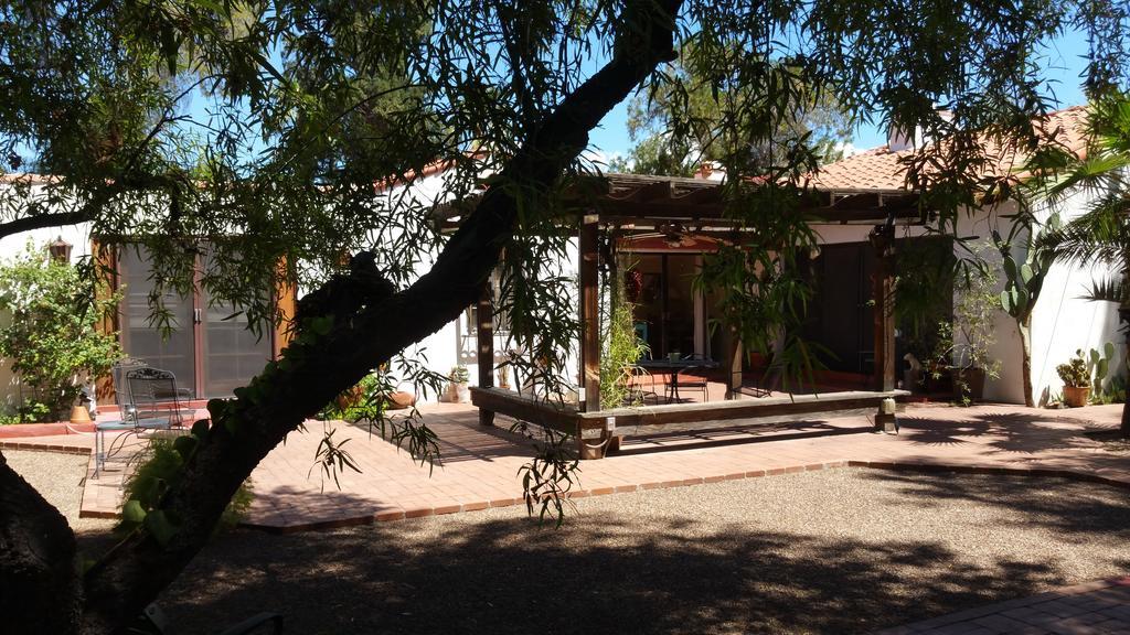 Sam Hughes Inn B&B Tucson Exteriör bild